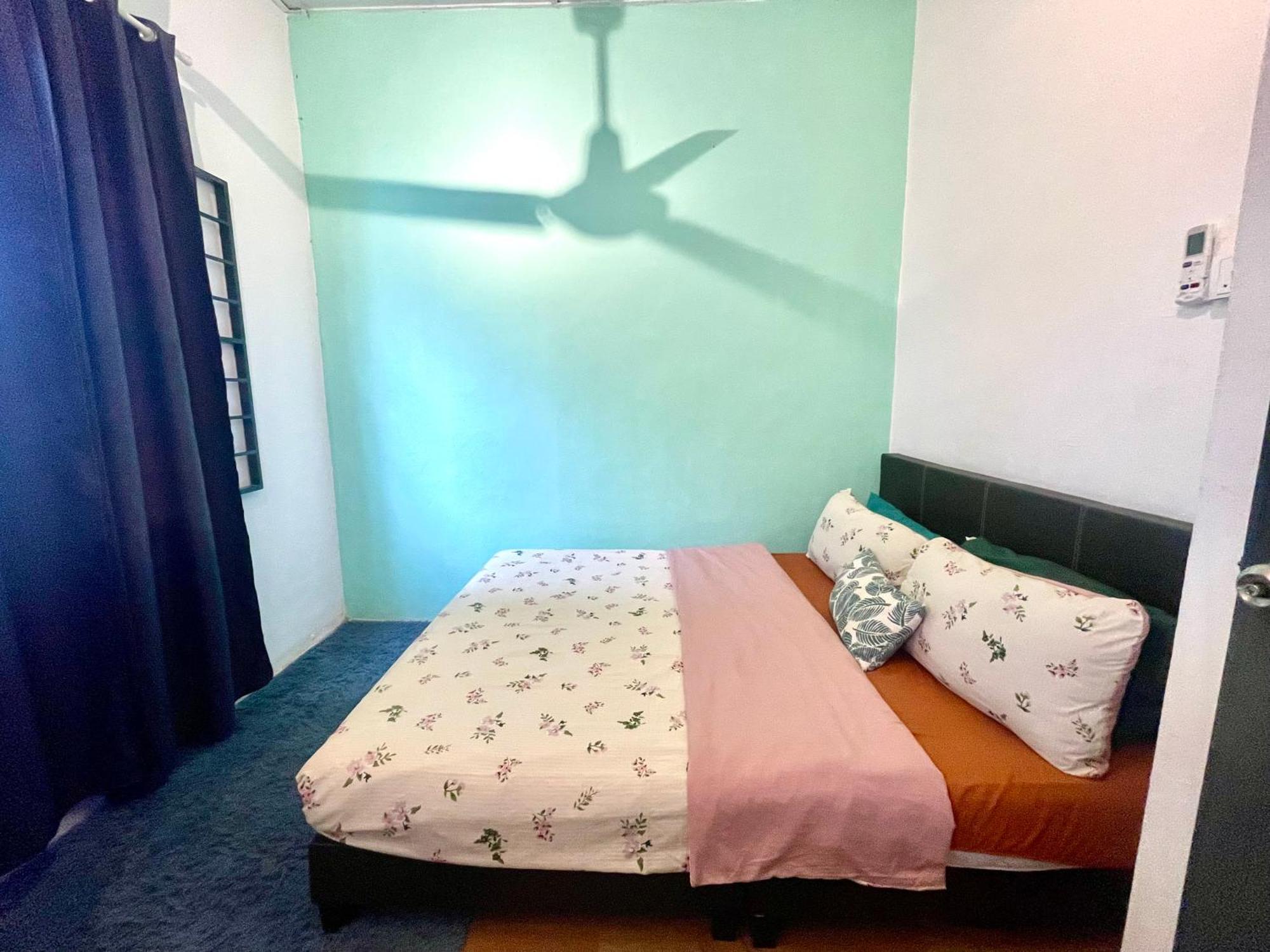 Entire Cozy Home 16 • 3 bedroom @ Alma Bukit Mertajam Buitenkant foto